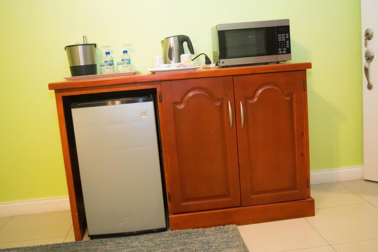 Beverly'S Oasis Suites Scarborough Εξωτερικό φωτογραφία
